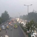 दिल्ली की हवा कब होगी साफ!: आज भी धुंधला-धुंधला आसमान, आनंद विहार में एक्यूआई 412; जानें कहां कितना