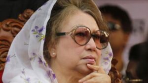 Khaleda Zia Health Update: बांग्लादेश की पूर्व PM खालिदा जिया की हालत नाजुक, लंदन रवाना होने की तैयारी फिर टली