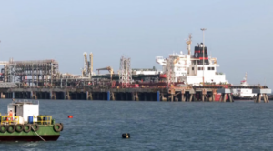 Indian Ships Via Hormuz: गुजरात पहुंचा नंदा देवी जहाज, यूएई से सुरक्षित भारत आ रहा पोत जग लाडकी; जानिए अपडेट