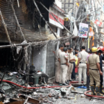 Delhi Fire: तारों के जंजाल की वजह से नहीं चली थी ब्रांटो स्काई लिफ्ट, अवैध पार्किंग और अतिक्रमण से हुई देरी