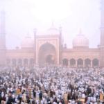 Eid 2026: दिल्ली की जामा मस्जिद में अदा की गई नमाज, लोगों ने एक दूसरे को गले लगकर दी बधाई; देखें तस्वीरें