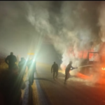 मौत को मात: आंध्र प्रदेश में धूं-धूं कर जली बस, बाल-बाल बचे विधायक और 36 यात्री